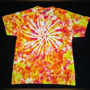 Red, Orange & Yellow Ice Dye T Shirt ~ Sz L